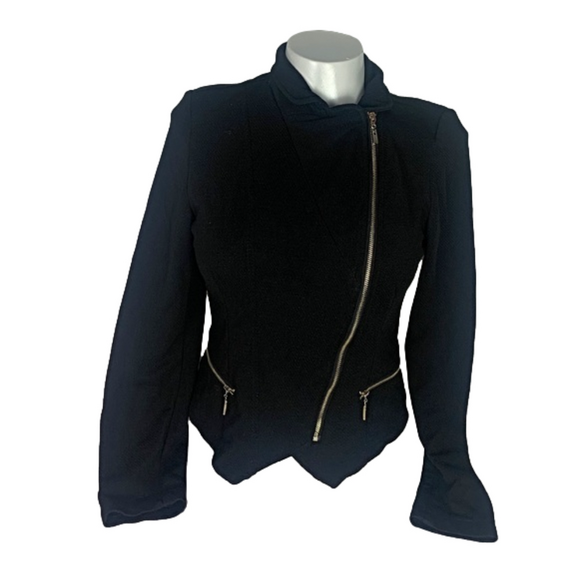 LOVE & LIBERTY- Black Zippered Blazer - Picture 3 of 16